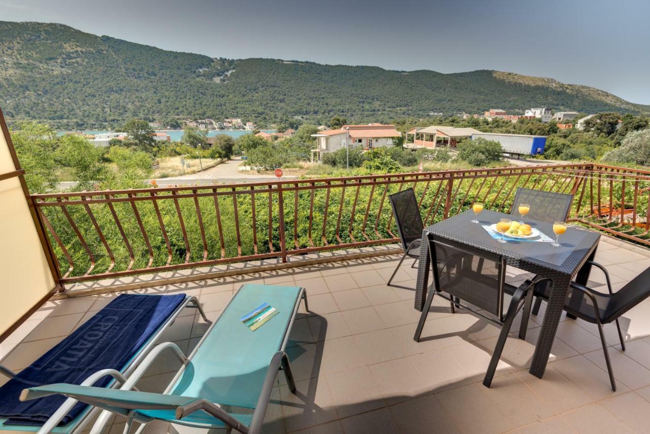 Cozy Apartment Stana In Grebastica Šibenik Buitenkant foto