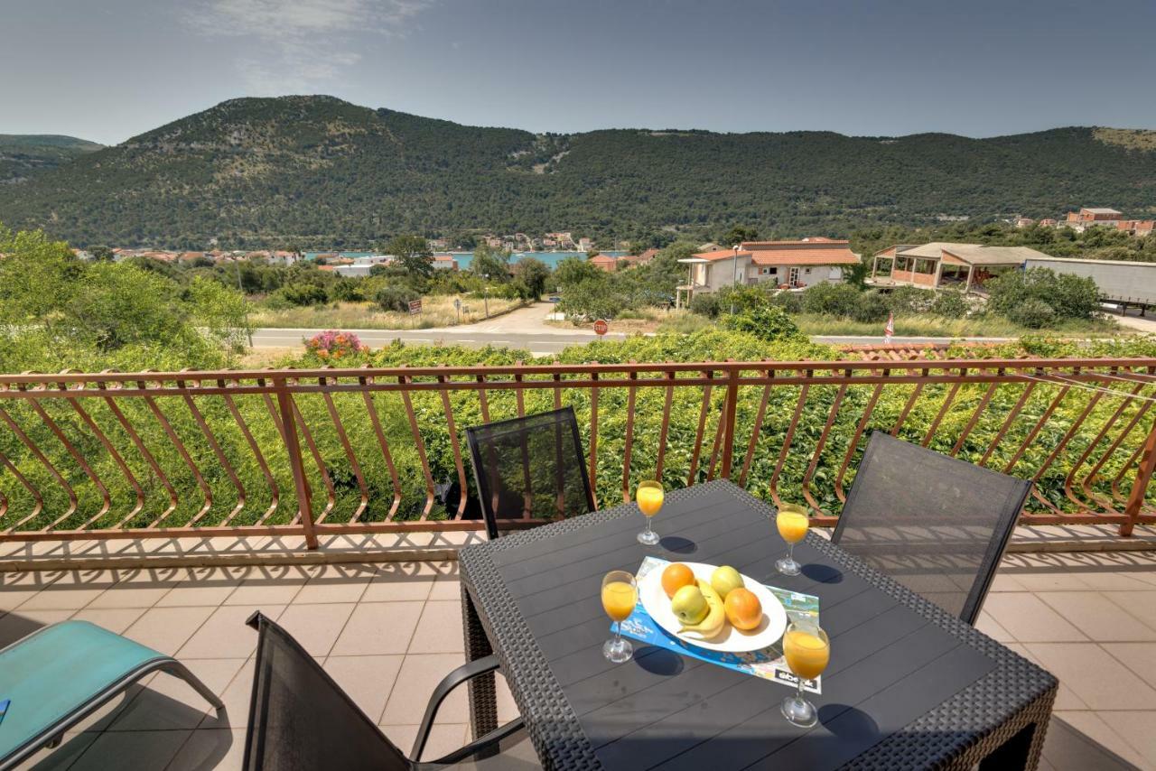 Cozy Apartment Stana In Grebastica Šibenik Buitenkant foto